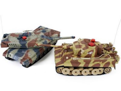 Танк Huan Qi Tiger vs Leopard 2 1:24 IR (RTR) Battle Tanks 558 Камуфляж (танковый бой)